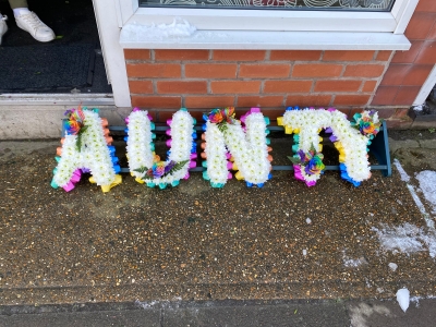 Lettering AUNTY