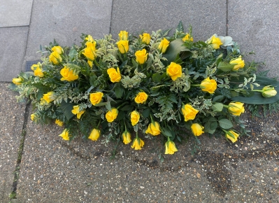 Coffin spray all yellow rose